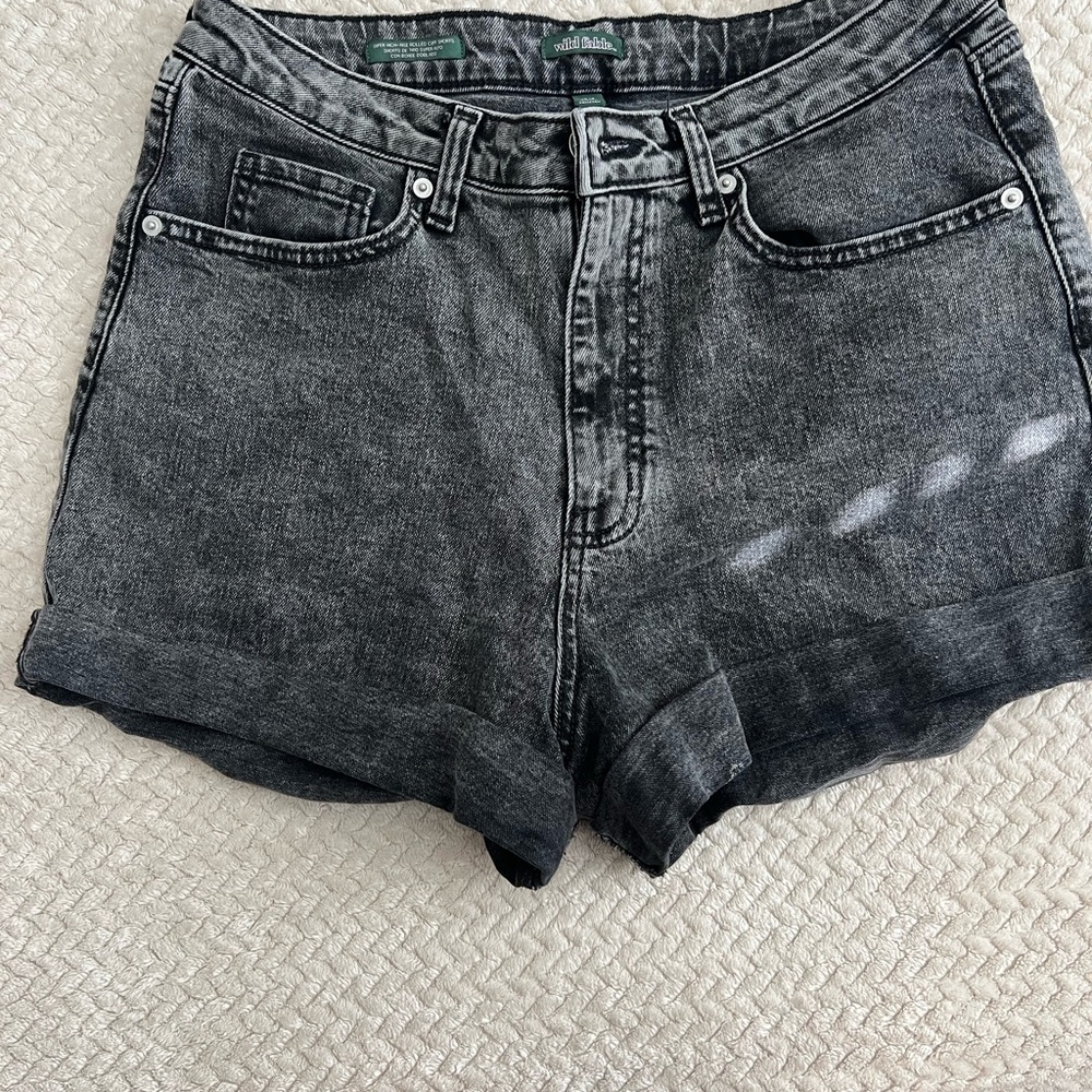 Wild Fable Dark Gray/Black Jean Shorts